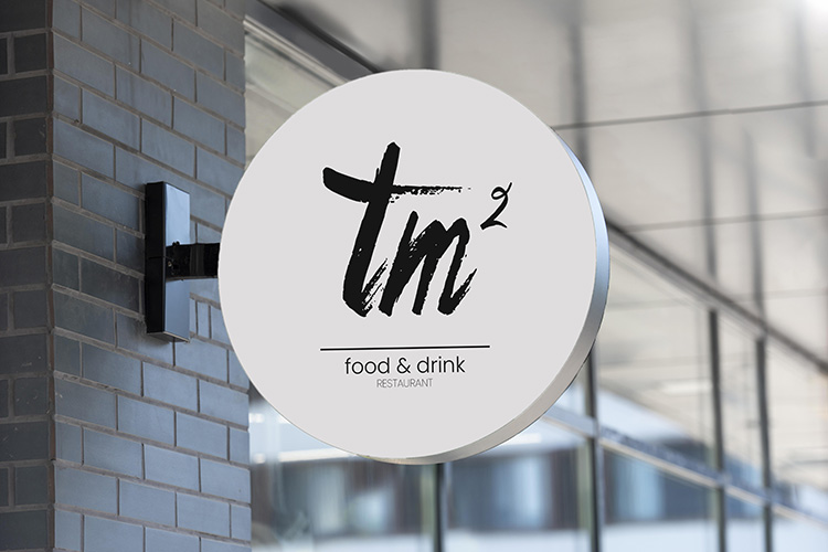 Realizzazione targhe e insegne Como